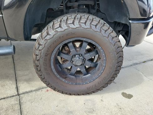 Used 2014 Ford F150 FX4 w/ Equipment Group 402A Luxury AWD/4WD image 5