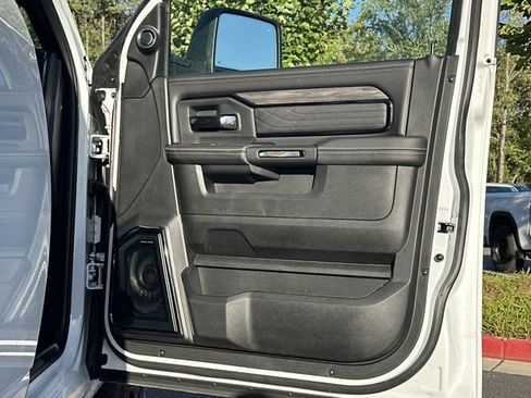 New 2026 RAM 2500 Limited image 15