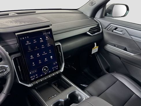 New 2026 GMC Acadia Elevation w/ Black Edition AWD/4WD image 23