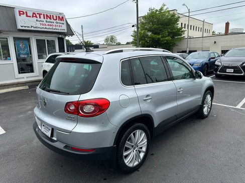 Used 2011 Volkswagen Tiguan S AWD/4WD image 6