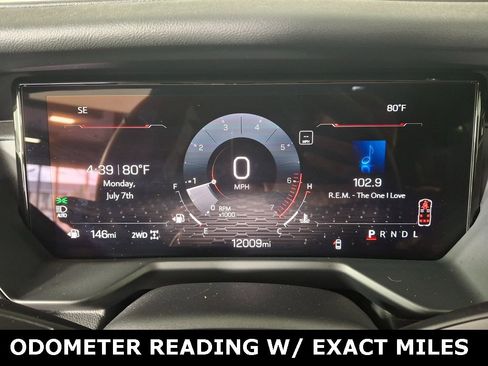 Used 2024 GMC Acadia Elevation w/ Luxury Package image 17