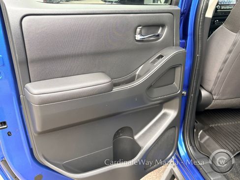 Used 2024 Nissan Frontier SV w/ SV Convenience Package image 24