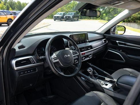 Used 2020 Kia Telluride S w/ S 8 Passenger Seating Package FWD image 13