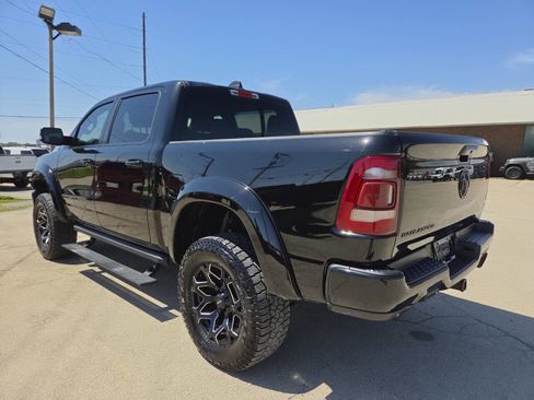 Used 2021 RAM 1500 Big Horn AWD/4WD image 3