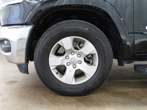 Used 2025 RAM 1500 Big Horn image 16