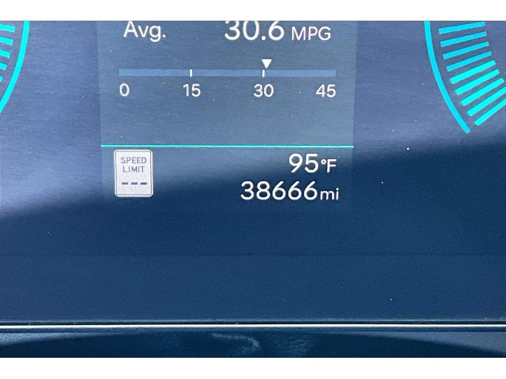 Used 2025 Hyundai Sonata SEL FWD image 22
