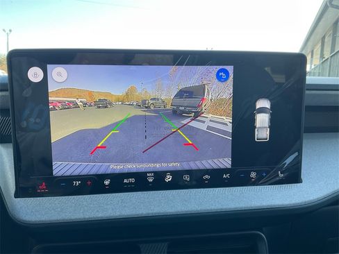 New 2025 Ford Maverick XLT w/ XLT Luxury Package image 18