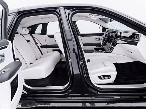 Used 2026 Rolls-Royce Ghost AWD/4WD image 49