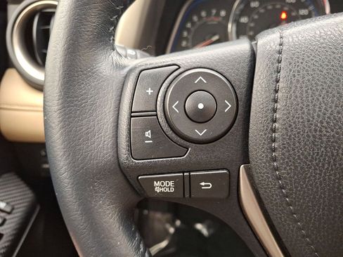 Used 2015 Toyota RAV4 Limited AWD/4WD image 17