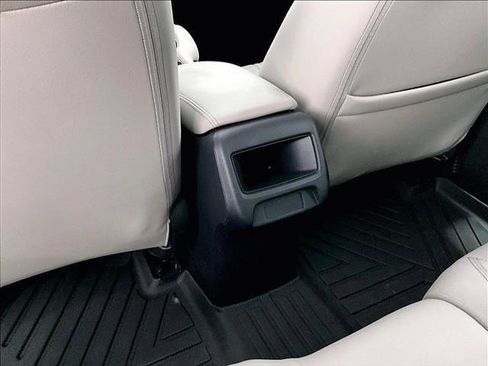 Used 2024 Honda HR-V EX-L image 25