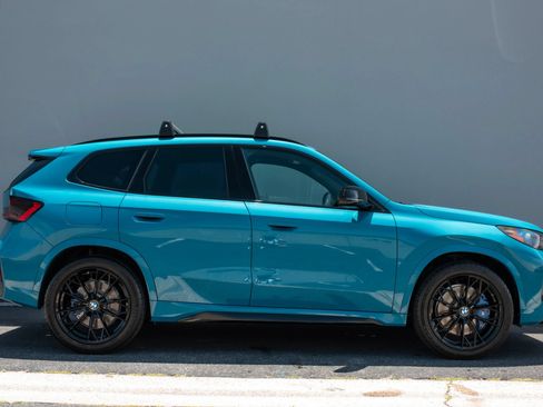Used 2025 BMW X1 M35i w/ Shadowloine Package AWD/4WD image 7