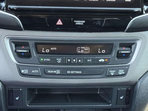 Used 2025 Honda Ridgeline RTL image 5