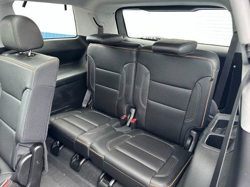 Used 2023 GMC Acadia AT4 w/ Technology Package image 24