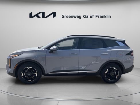 New 2026 Kia Sportage EX FWD image 4