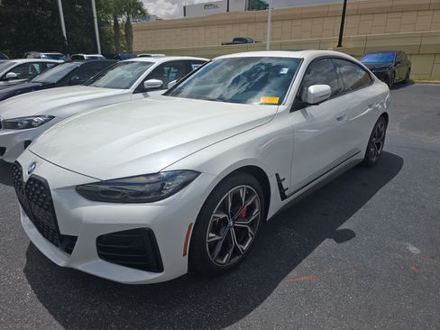 Used 2022 BMW 430i Gran Coupe w/ M Sport Package RWD image 3