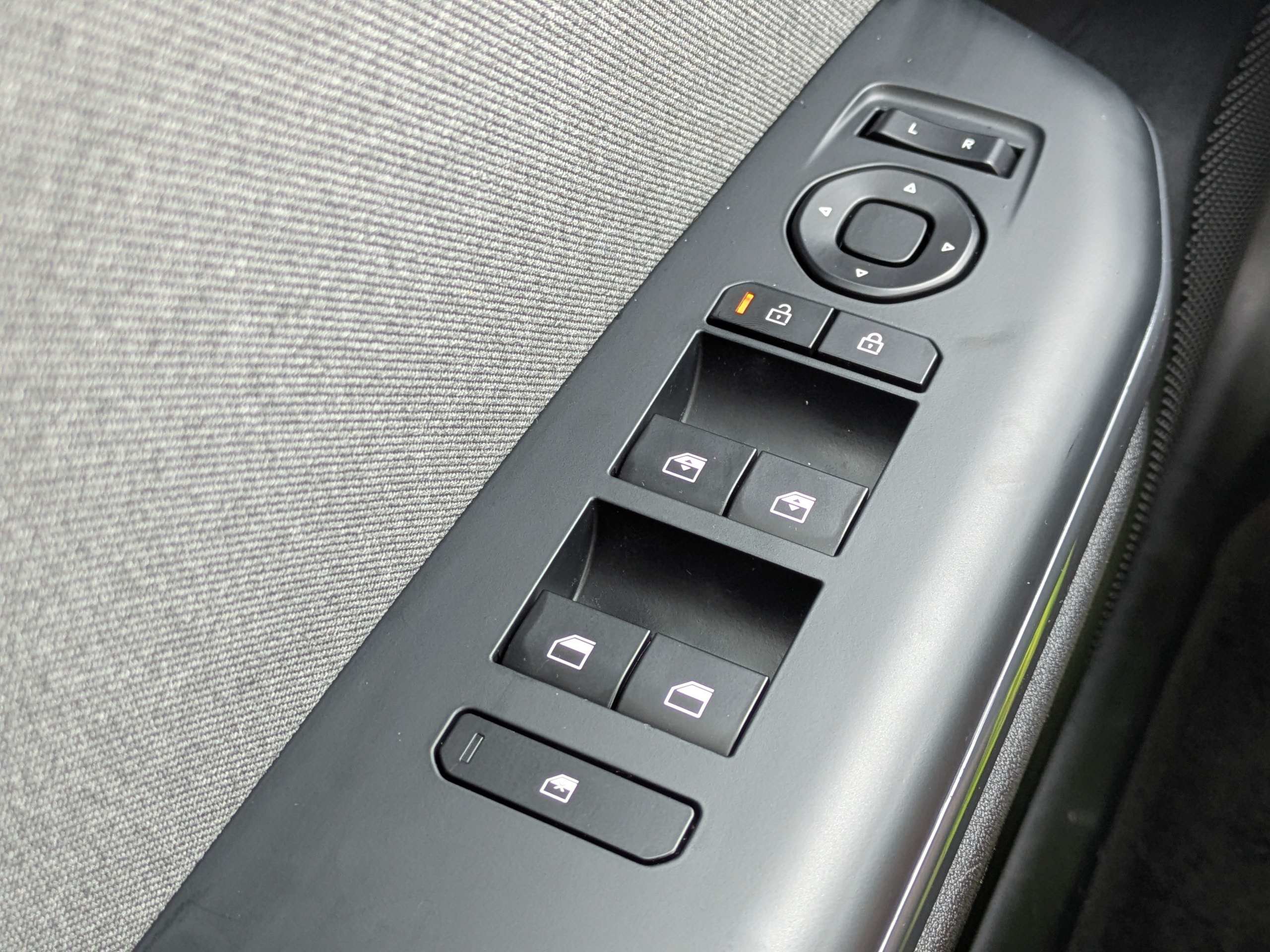 Certified 2025 Kia K4 EX FWD image 20