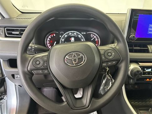 Used 2025 Toyota RAV4 LE image 17