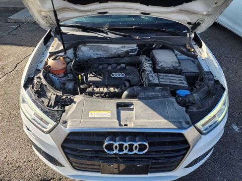 Used 2017 Audi Q3 2.0T Prestige AWD/4WD image 18