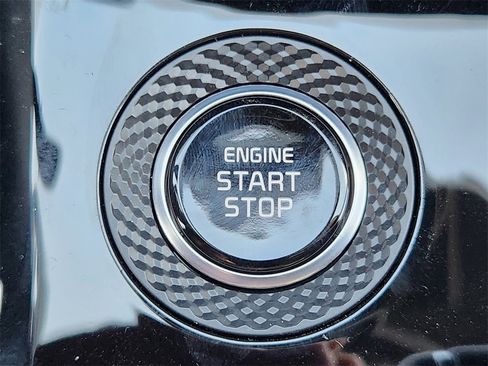 New 2026 Kia Niro EX image 13