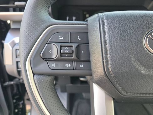 New 2026 Toyota 4Runner SR5 AWD/4WD image 31