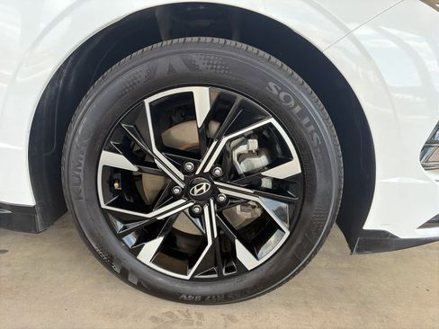 Used 2025 Hyundai Sonata SEL FWD image 25