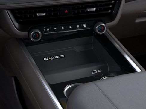 New 2026 Chevrolet Suburban Z71 w/ Comfort Package image 23