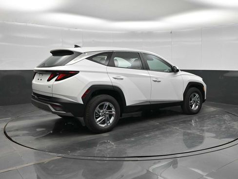 New 2026 Hyundai Tucson SE AWD/4WD image 8