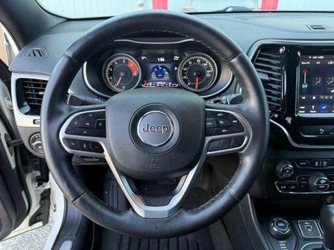 Used 2019 Jeep Cherokee High Altitude image 11