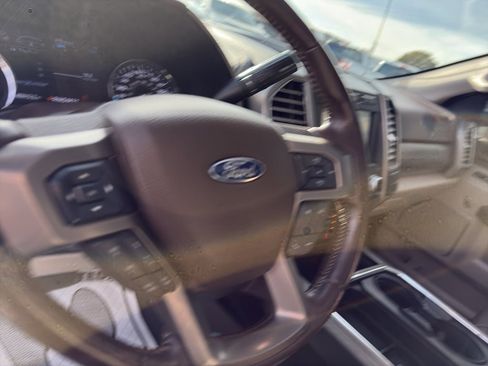 Used 2019 Ford F250 Limited w/ FX4 Off-Road Package image 21