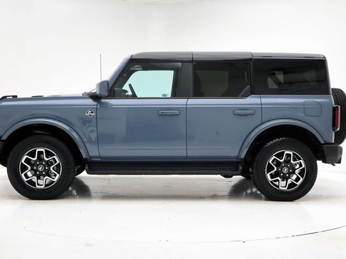 Used 2025 Ford Bronco Outer Banks image 6