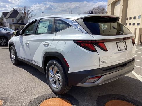 New 2026 Hyundai Tucson SE image 6