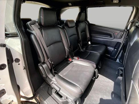 Used 2025 Honda Odyssey Sport-L image 20