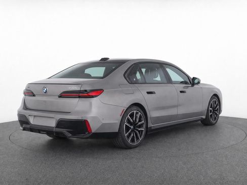 Used 2026 BMW 740i xDrive AWD/4WD image 3