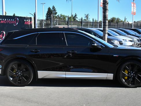 Used 2024 Acura ZDX Type S AWD/4WD image 9