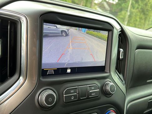Used 2019 Chevrolet Silverado 1500 LT w/ All-Star Edition AWD/4WD image 25