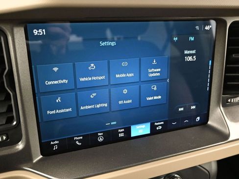 Used 2025 Ford Bronco Big Bend image 30