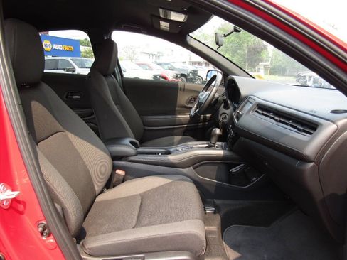 Used 2022 Honda HR-V Sport image 24