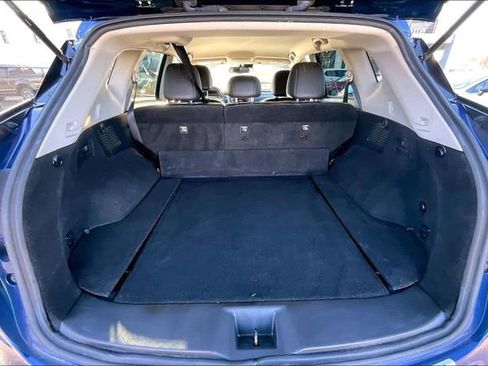 Used 2022 Nissan Murano SV w/ Cargo Package image 21