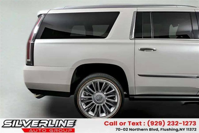 Used 2015 Cadillac Escalade ESV Platinum AWD/4WD image 24