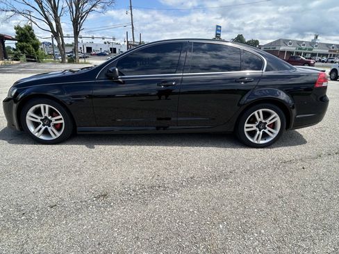 Used 2008 Pontiac G8 w/ Premium Package RWD image 9