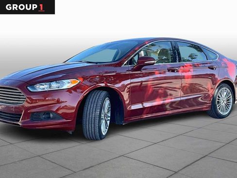 Used 2014 Ford Fusion SE w/ Equipment Group 202A image 1