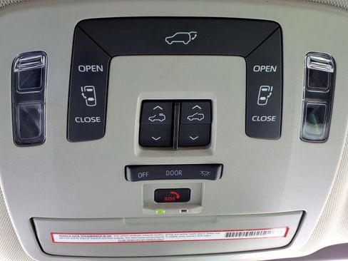 Certified 2022 Toyota Sienna XLE image 20