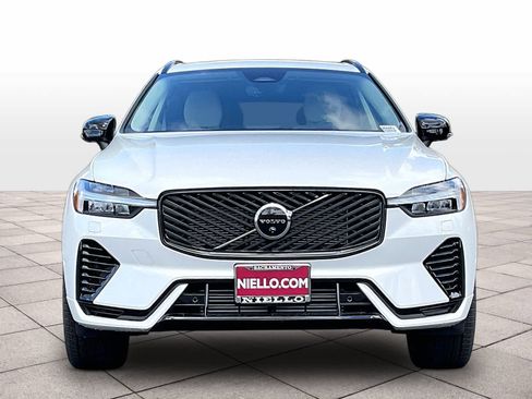 New 2026 Volvo XC60 T8 Ultra w/ Protection Package Premier AWD/4WD image 5