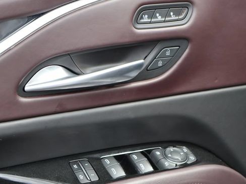 Used 2023 Cadillac Escalade Sport Platinum AWD/4WD image 19