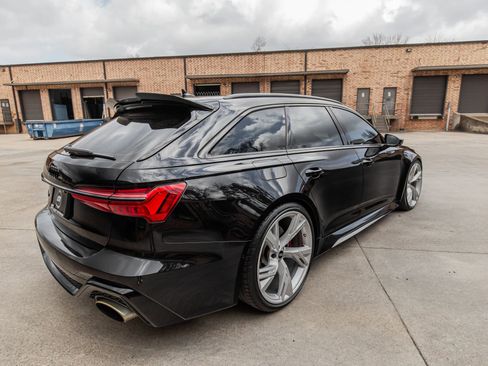 Used 2021 Audi RS 6 w/ Executive Package AWD/4WD image 10