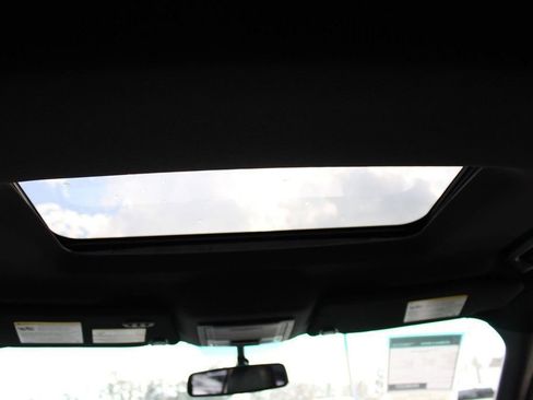 Used 2016 Ford Explorer Sport w/ Equipment Group 401A image 24