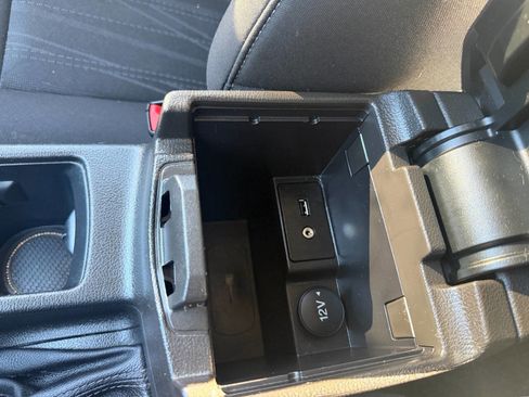 Used 2016 Ford Focus SE image 42