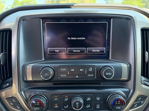Used 2017 Chevrolet Silverado 1500 High Country AWD/4WD image 18