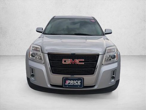 Used 2011 GMC Terrain SLE image 2