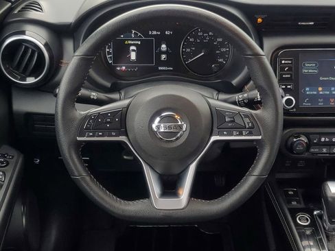 Used 2021 Nissan Kicks SR w/ SR Premium Package image 29